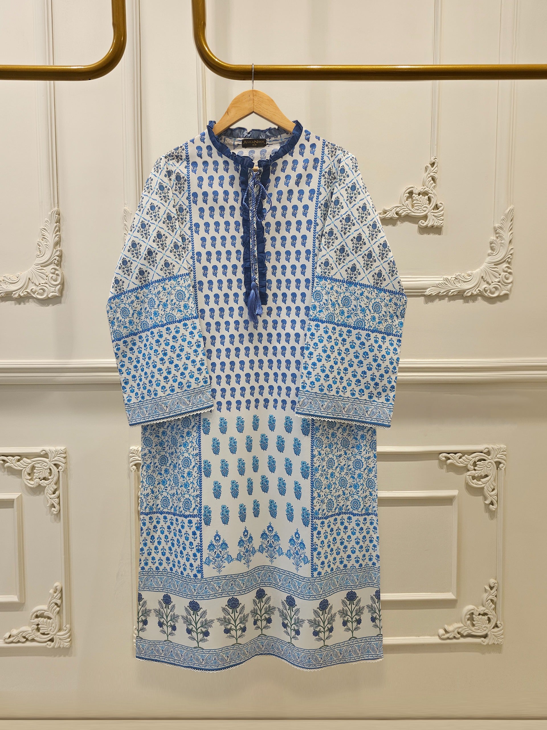 Digital Printed Lawn Shirt S111920 – Aghanoorinternational