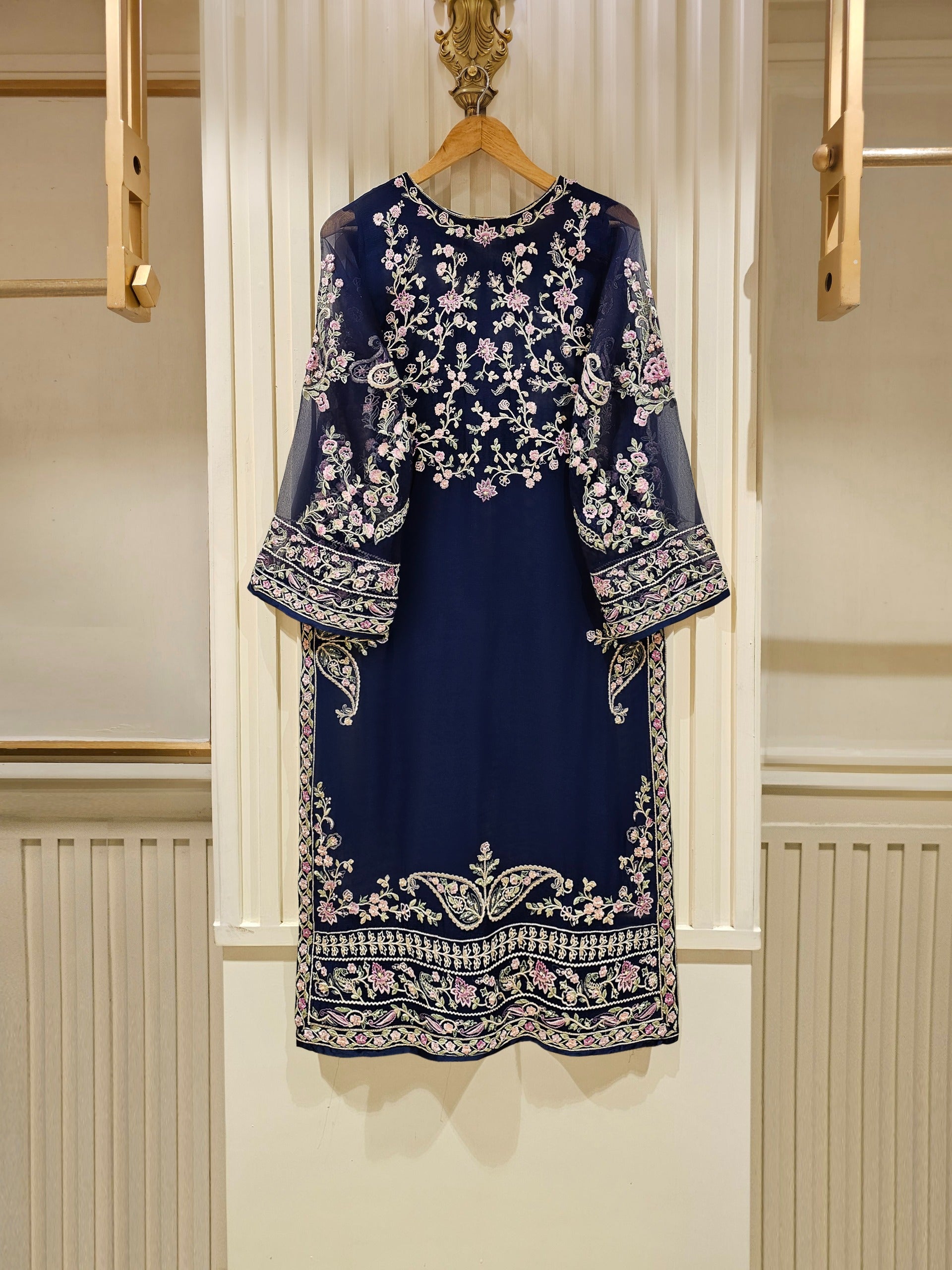 3 Piece - Pure Chiffon Embroidered Suit S111476 Aghanoorinternational 3 Piece - Pure Chiffon Embroidered Suit S111476 Aghanoorinternational