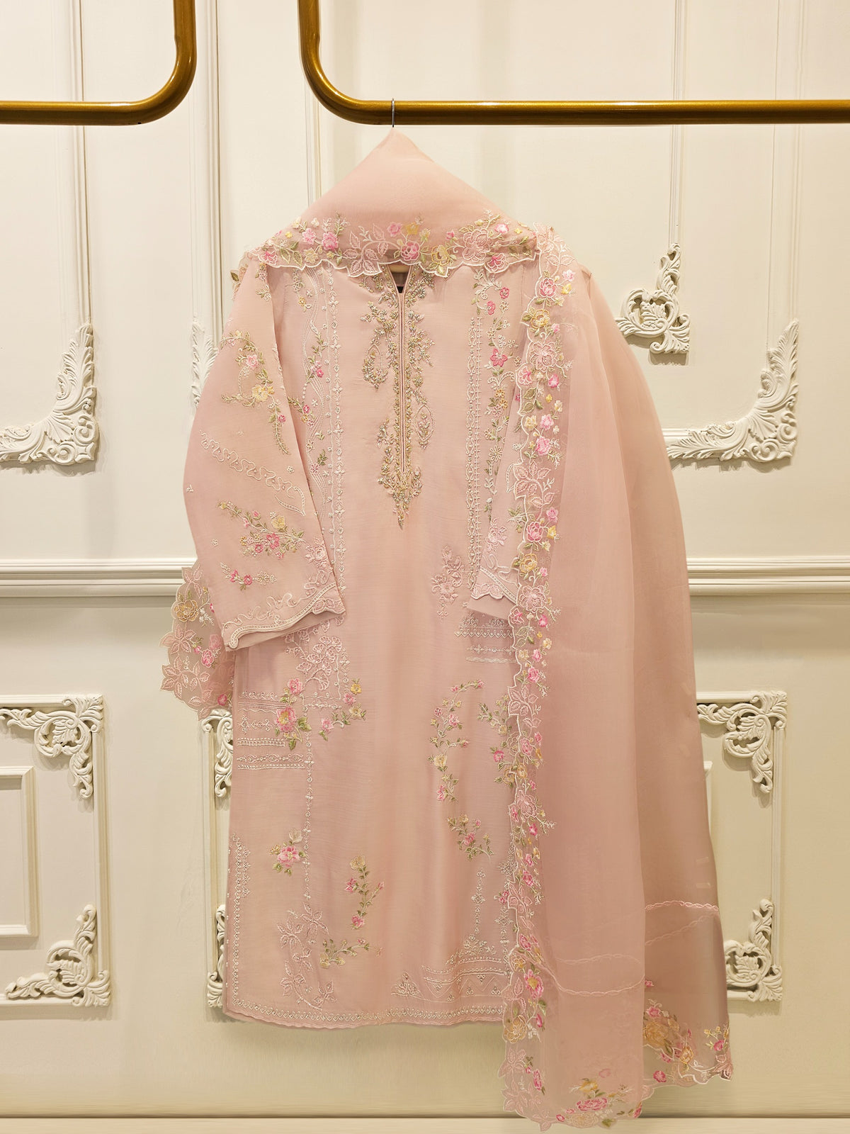3 Piece - Pure Khaddi Silk Embroidered  Suit S115737