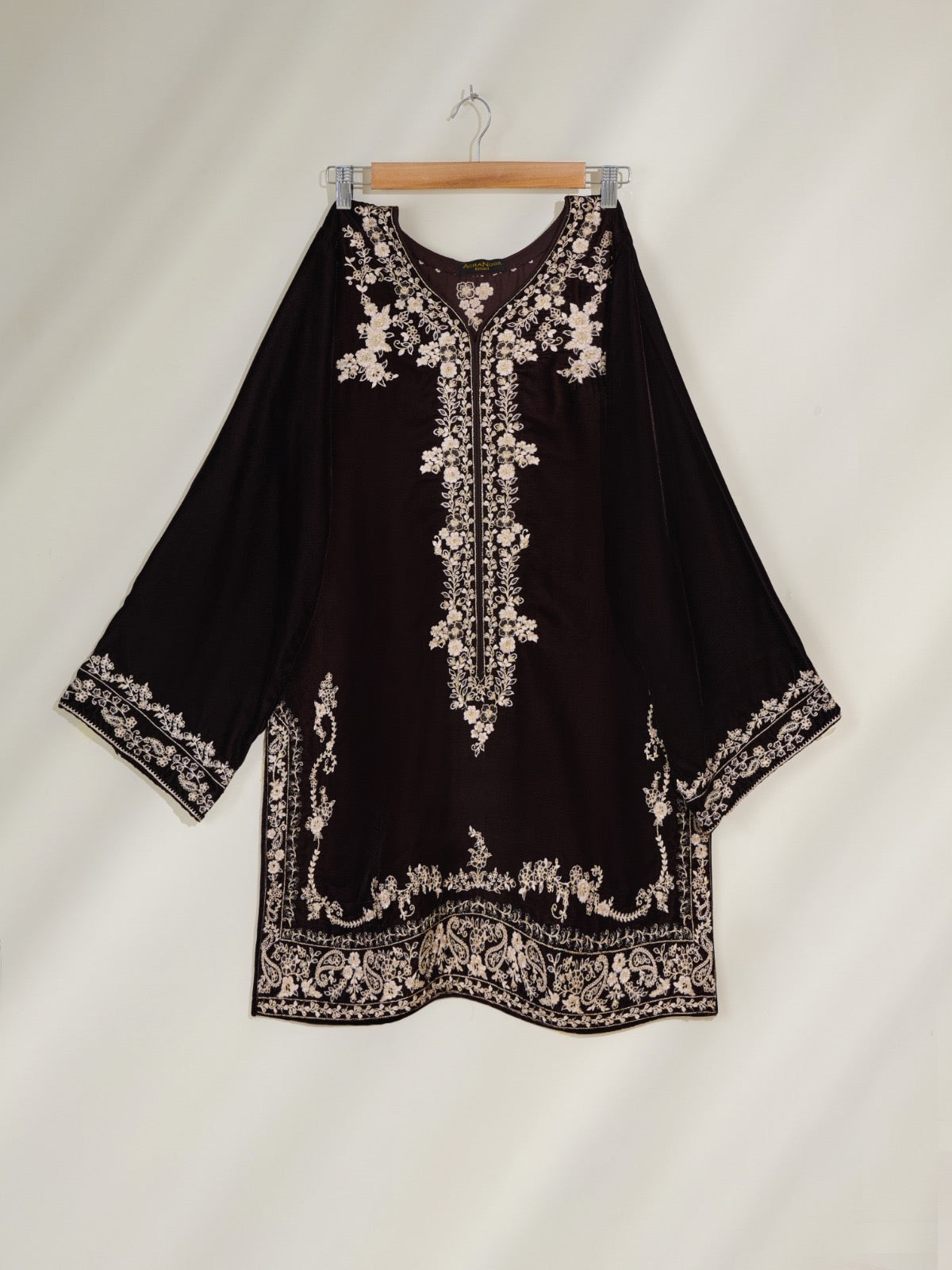 2 Piece- Embroidered Velvet Suit S110391