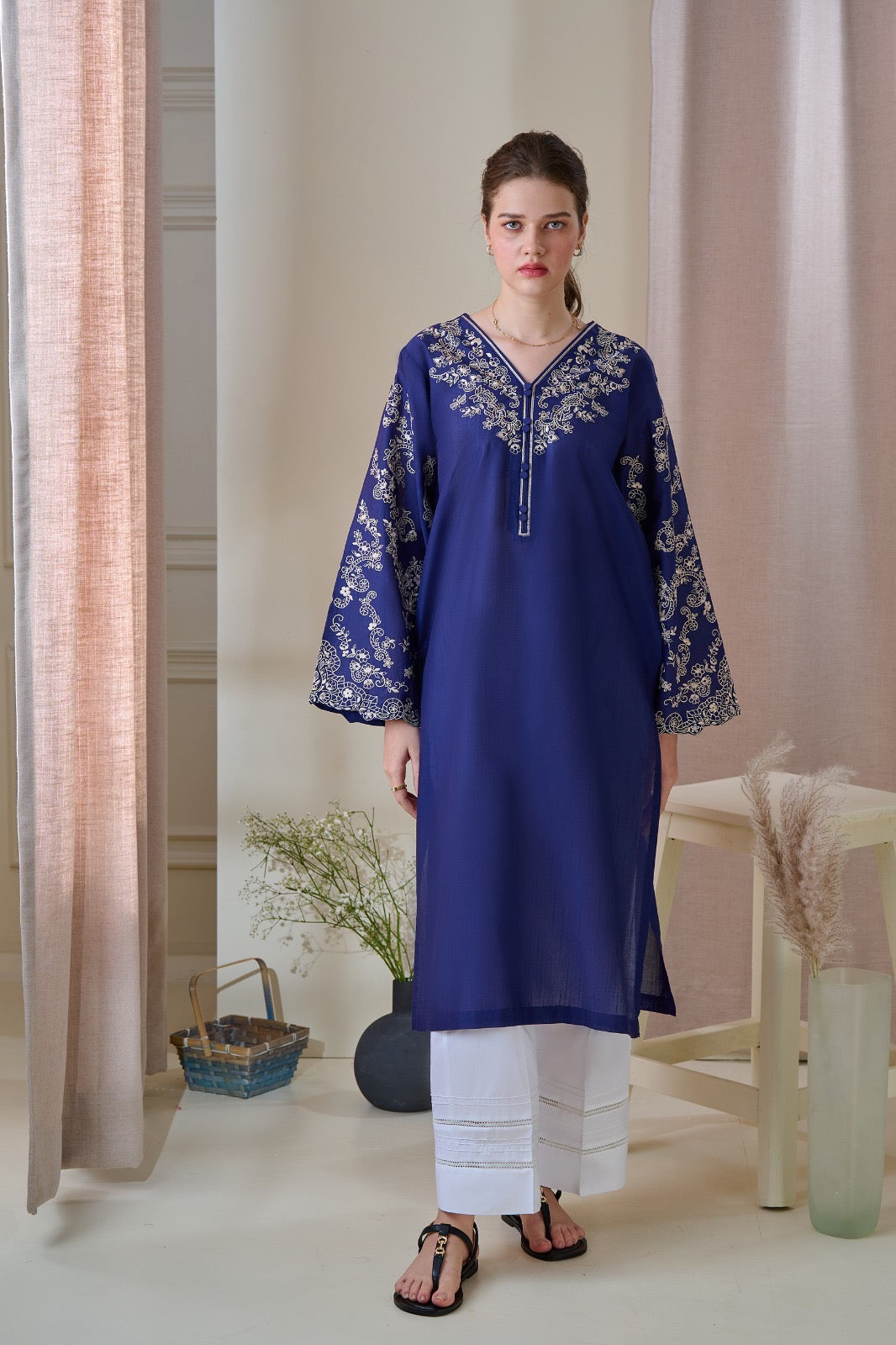 2 Piece - Embroidered Jacquard Suit S110155