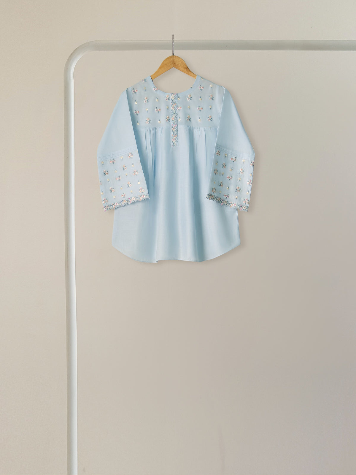 (Kids) 2 Piece - Embroidered Cambric Suit KD-014