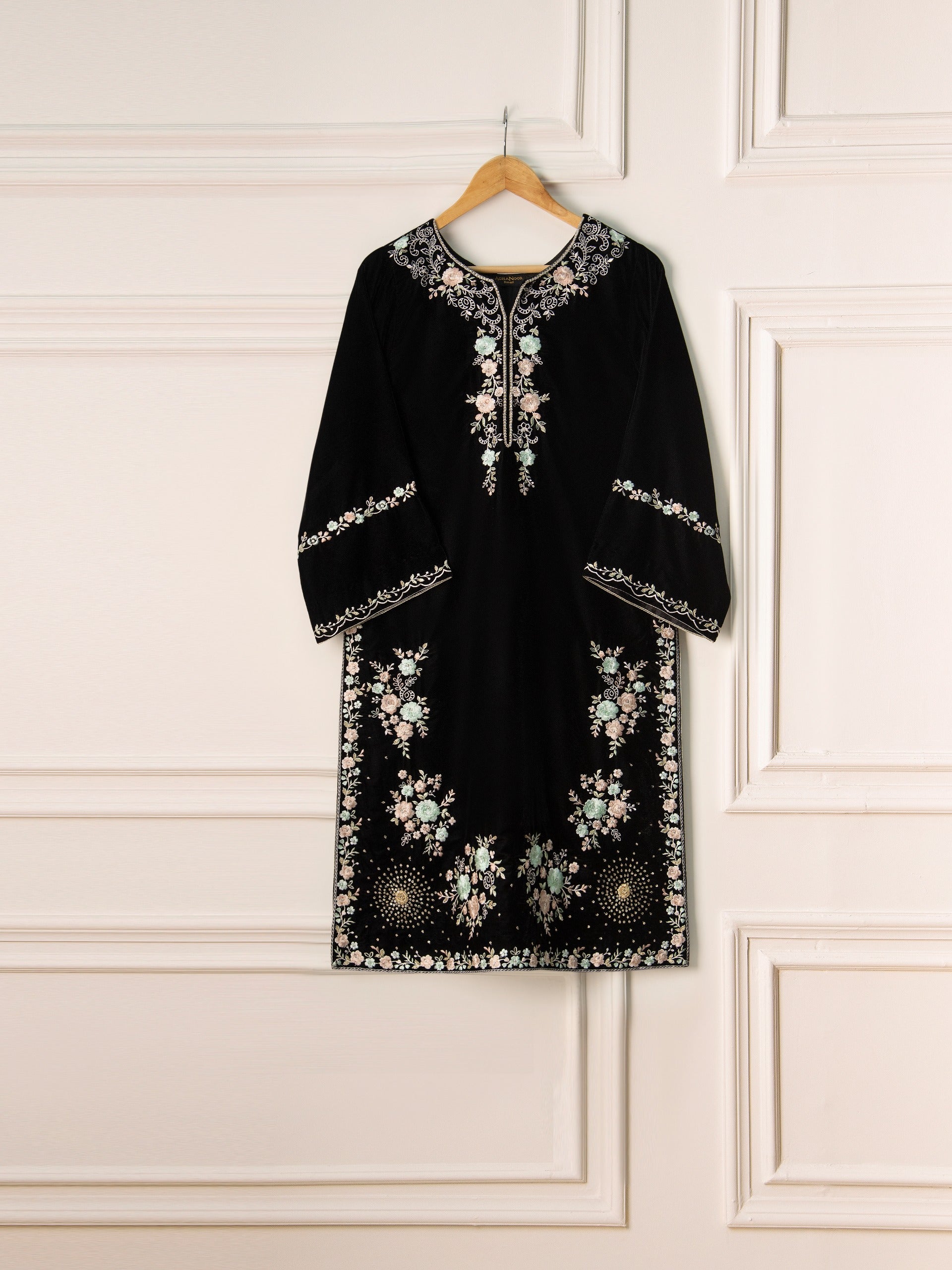 3 Piece- Embroidered Velvet Suit S110739 Aghanoorinternational 3 Piece- Embroidered Velvet Suit S110739 Aghanoorinternational