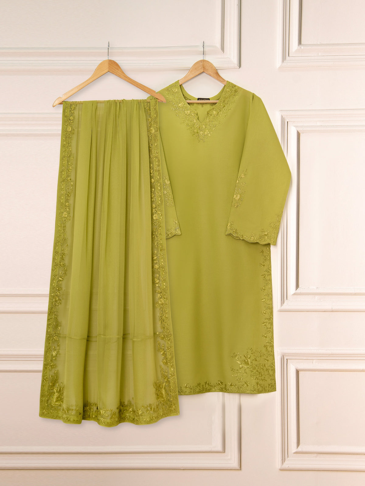 3 Piece - Pure Embroidered Lawn Suit S111500