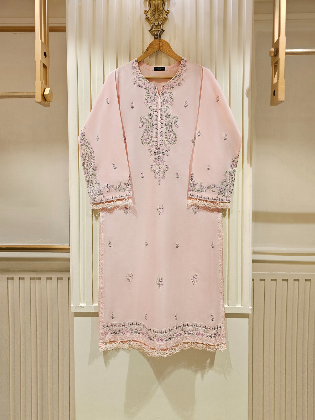 Embroidered Jacquard Shirt S111432