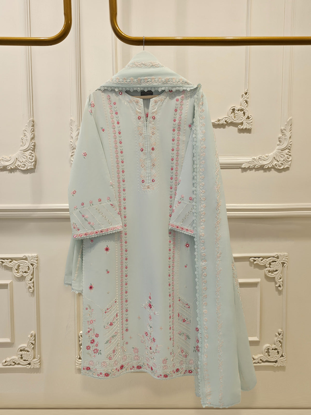 2 Piece - Embroidered Lawn Suit S111918