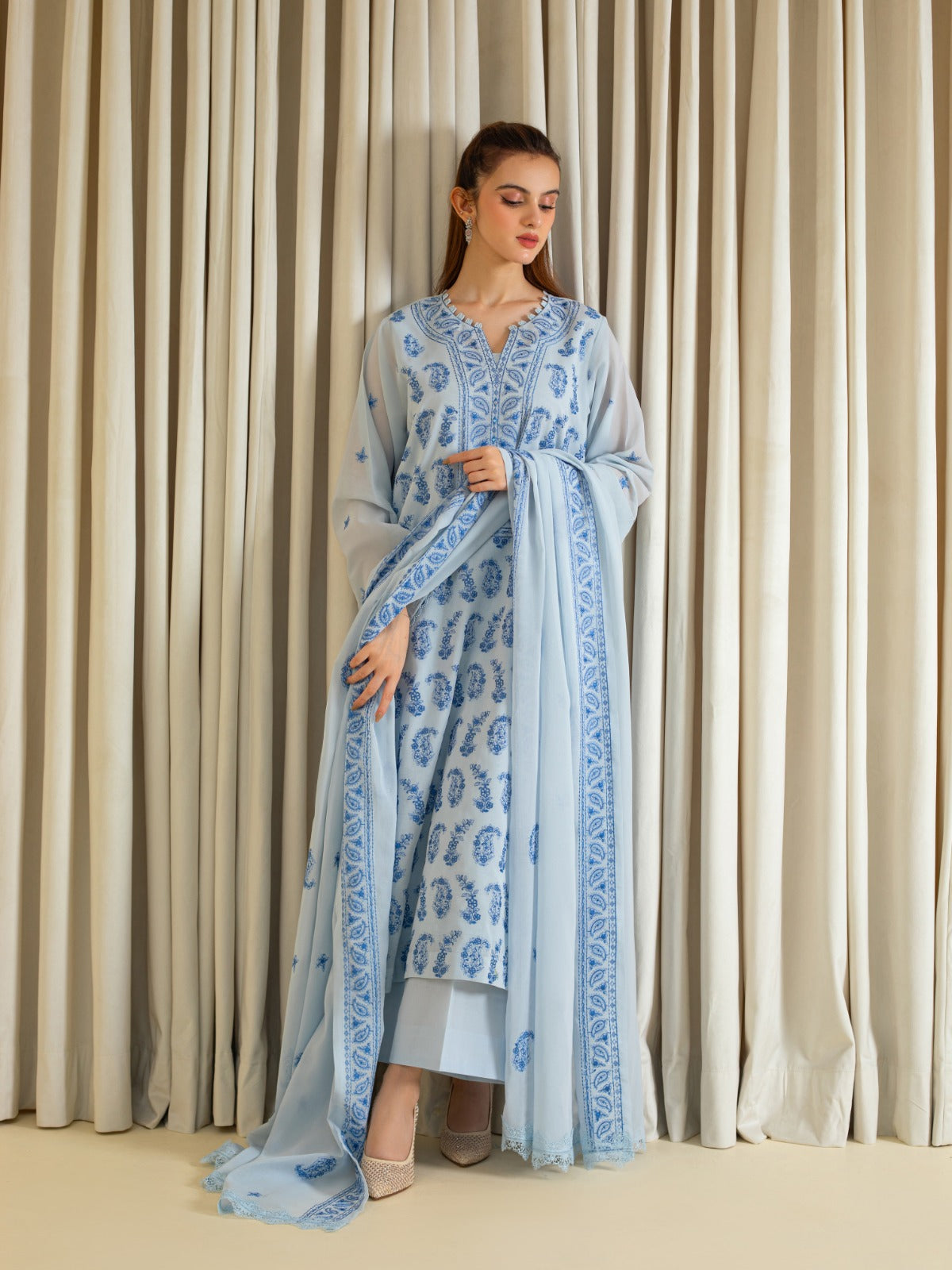 3 Piece - Embroidered Swiss Voile Suit S109858