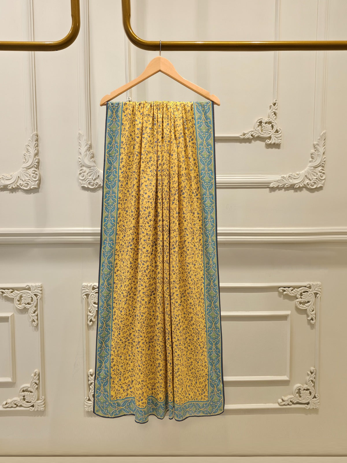 Printed Lawn Dupatta D000274