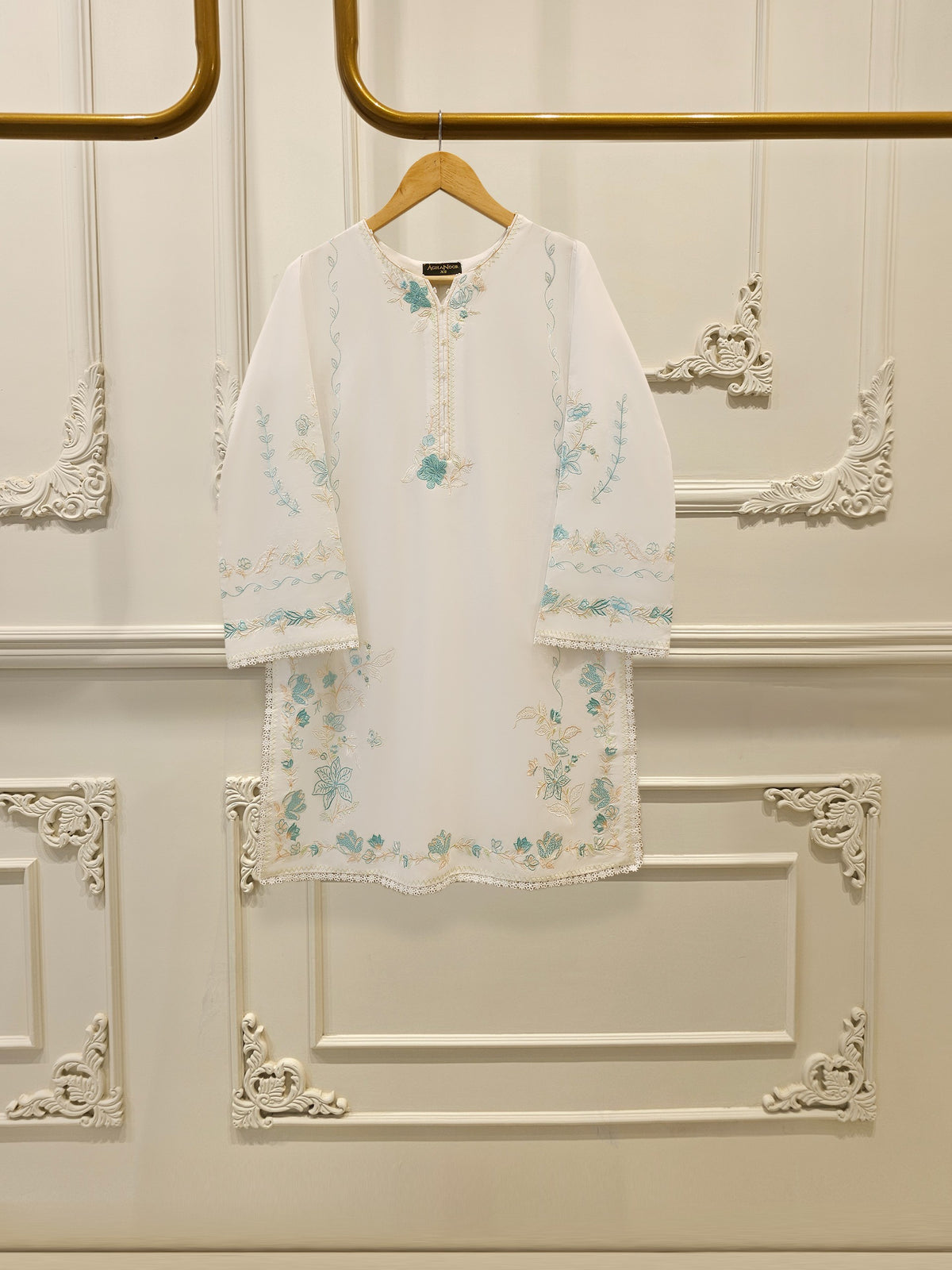 Embroidered Lawn Shirt S112021