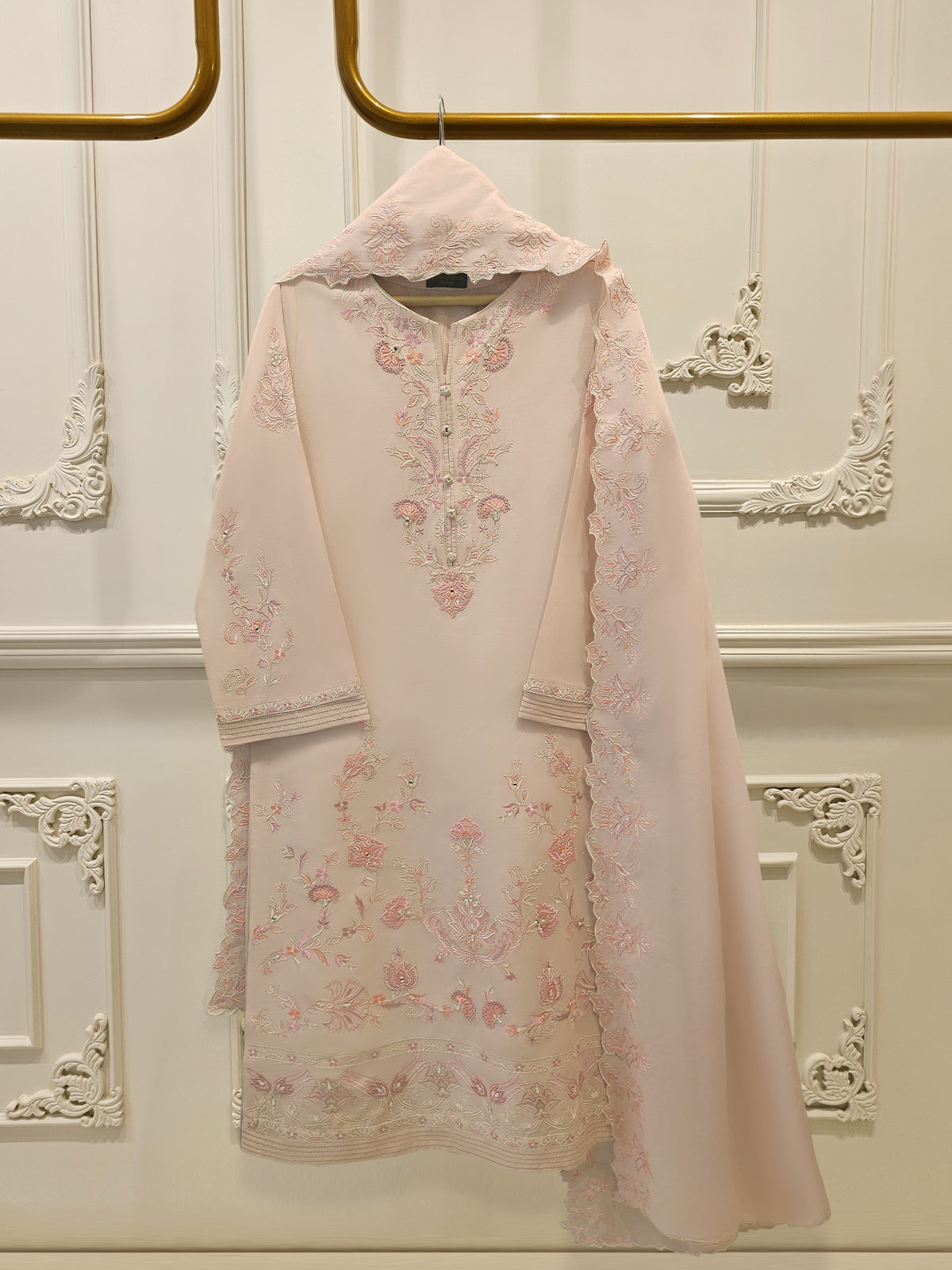 2 Piece - Embroidered Lawn Suit S112009
