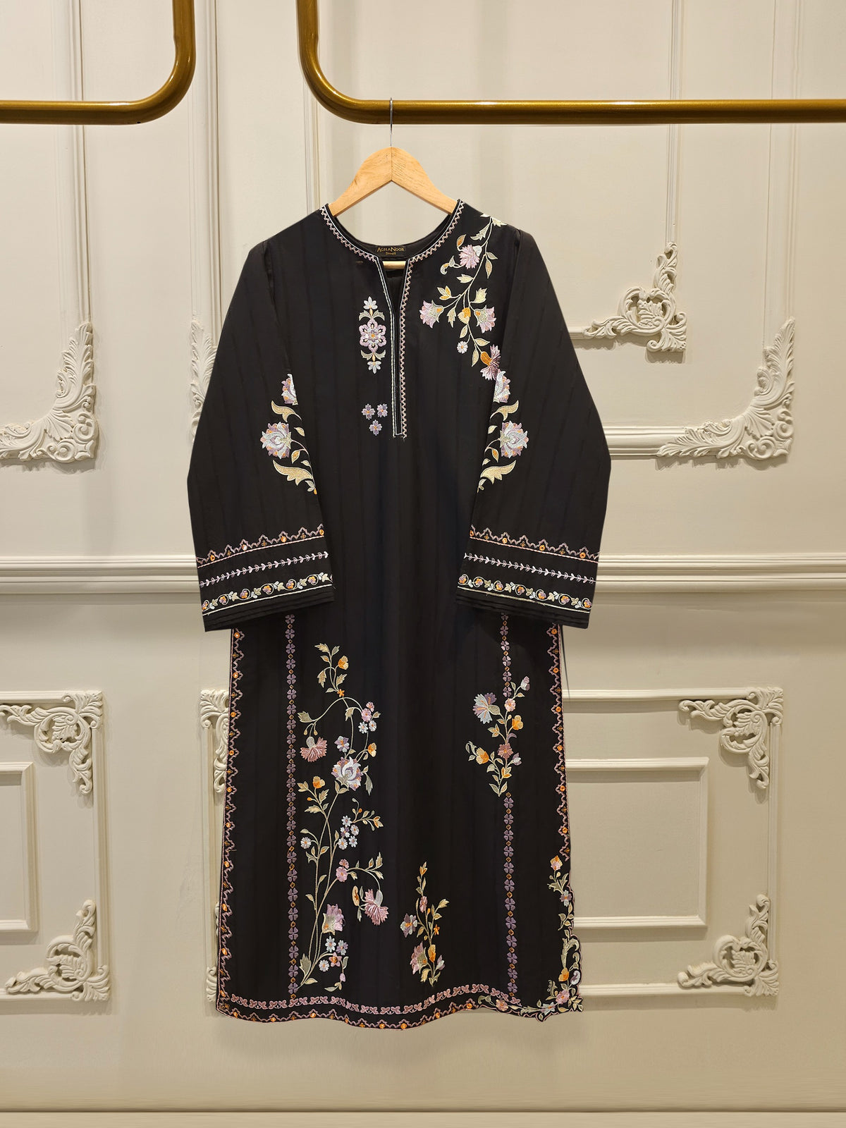 2 Piece - Embroidered Jacquard Suit S112086