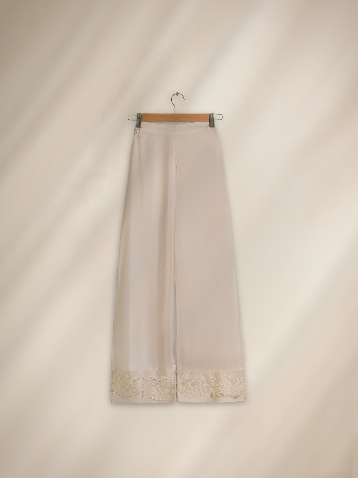 Lawn Embroidered Pants PNT0370