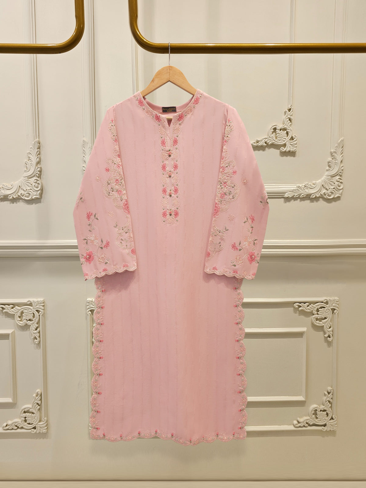 Embroidered Jacquard Shirt S112191