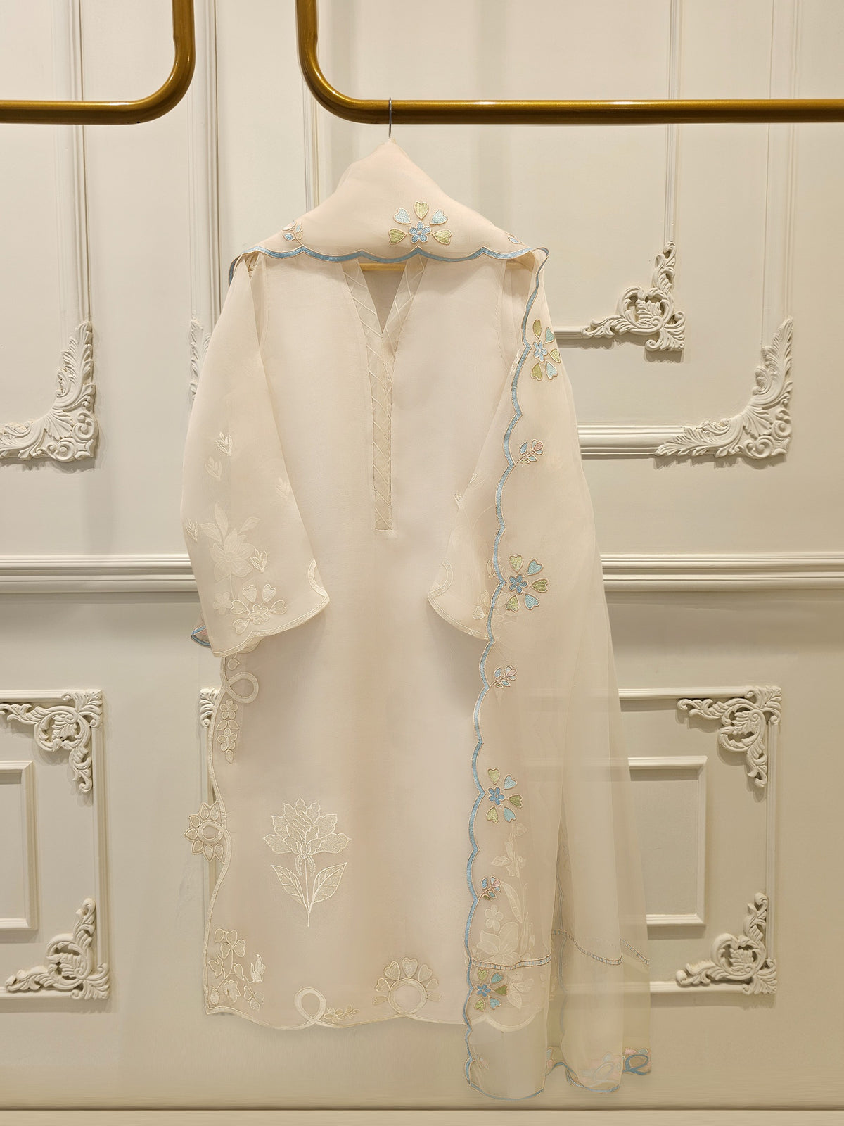 3 Piece - Pure Organza Embroidered Suit S112400