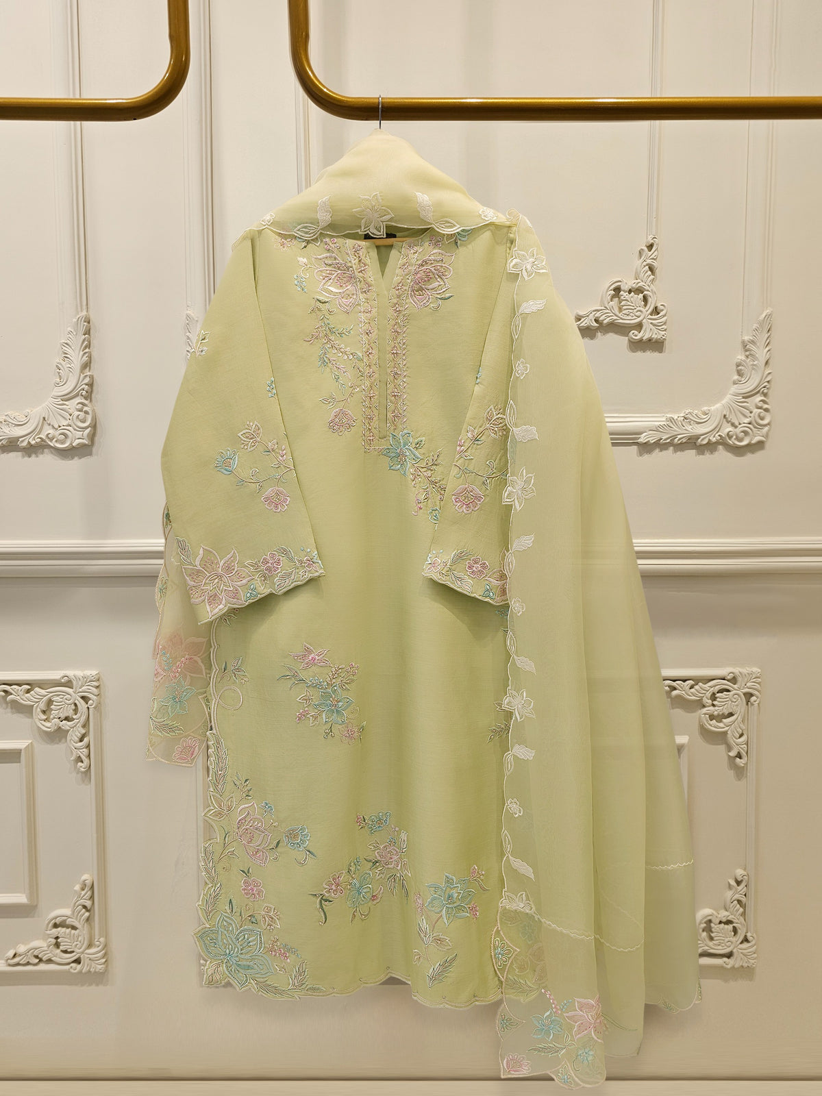 Piece- Pure Khaddi Silk Embroidered Suit S112563