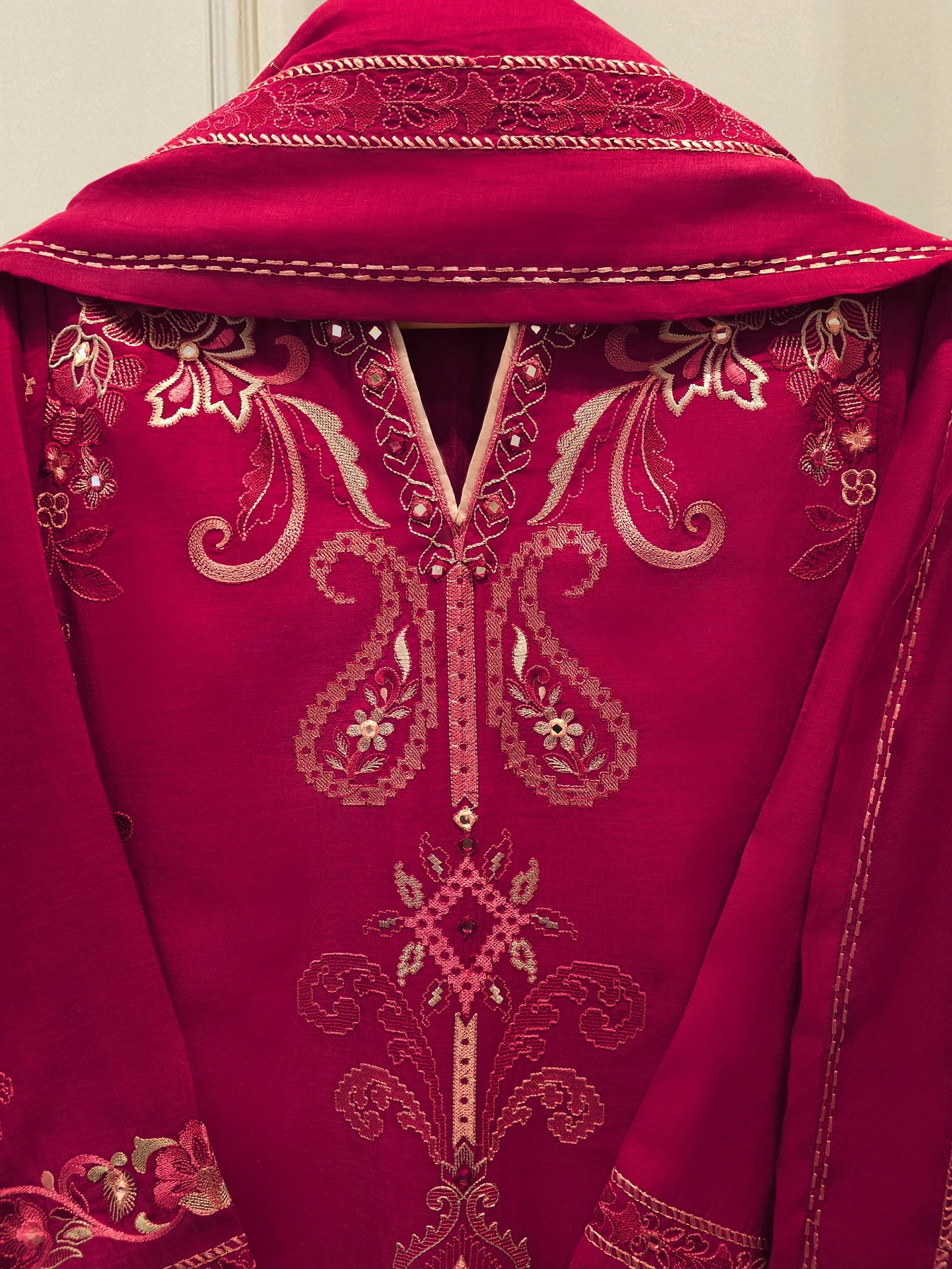 2 Piece - Embroidered Kora Cotton Suit S112683 – Aghanoorinternational