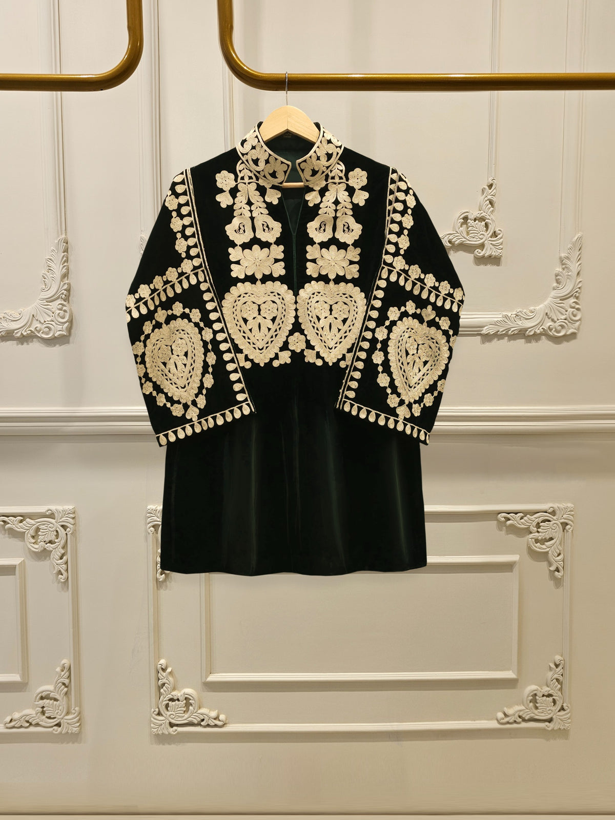 2 Piece - Embroidered Velvet Suit S112740