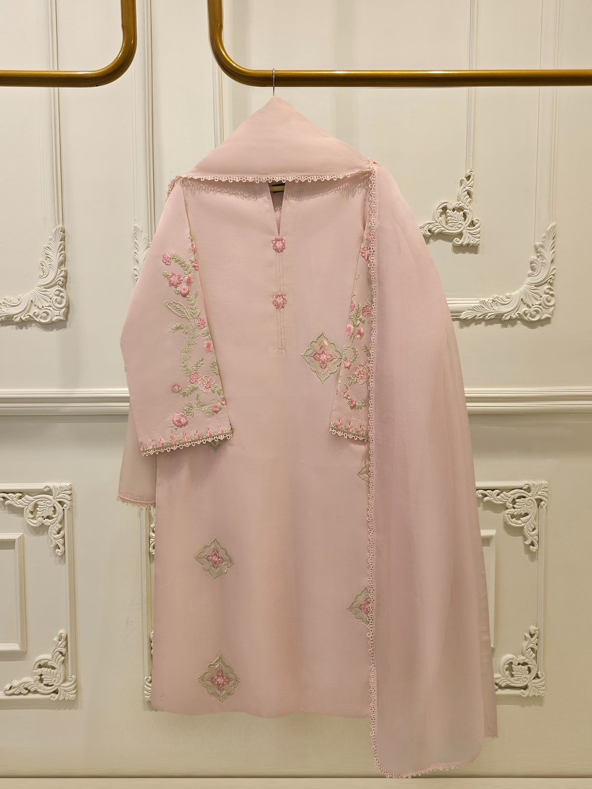 3 Piece - Pure Khaddi Silk Embroidered Suit S114320