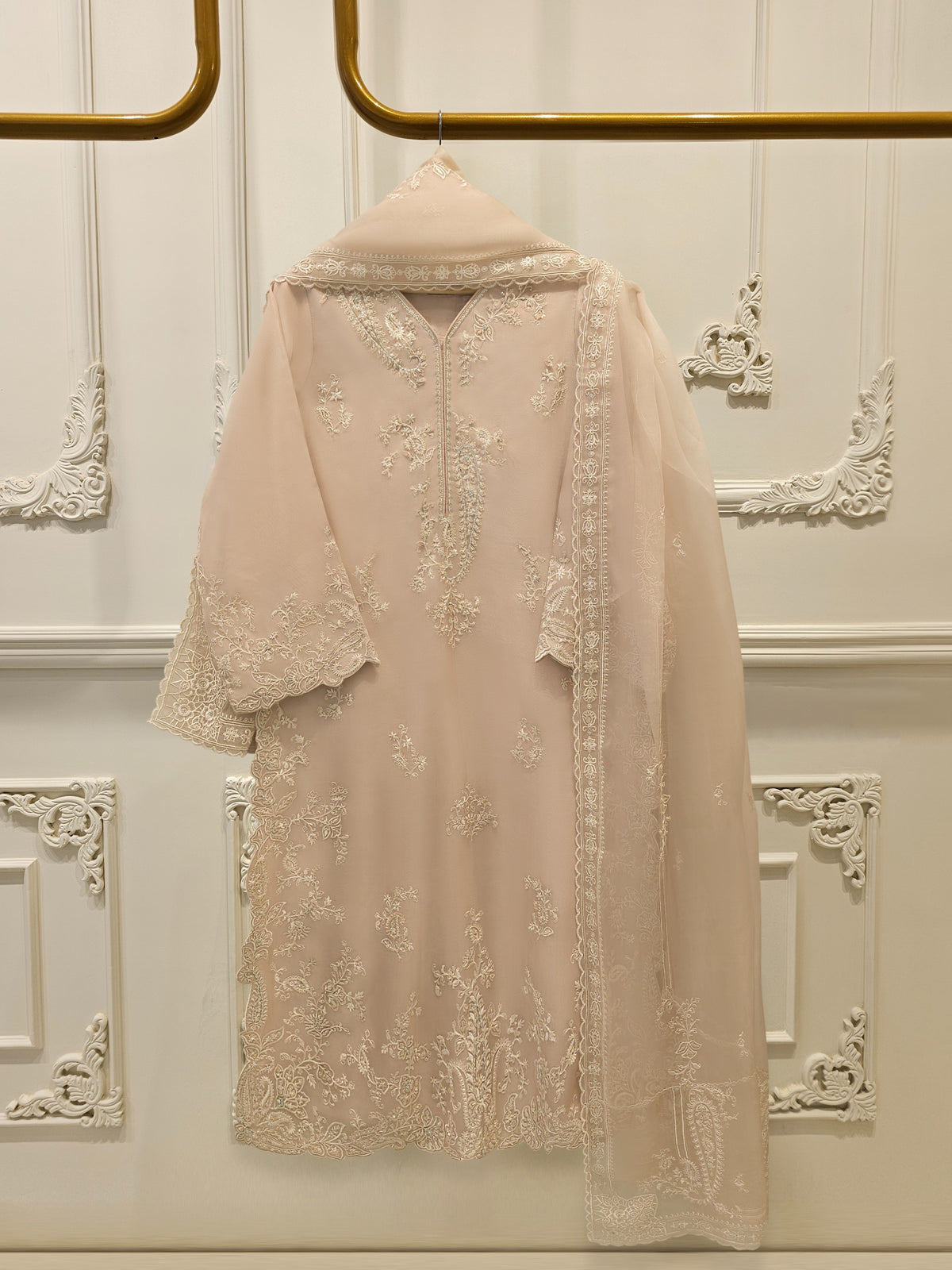 3 Piece - Pure Organza Embroidered Suit S114615
