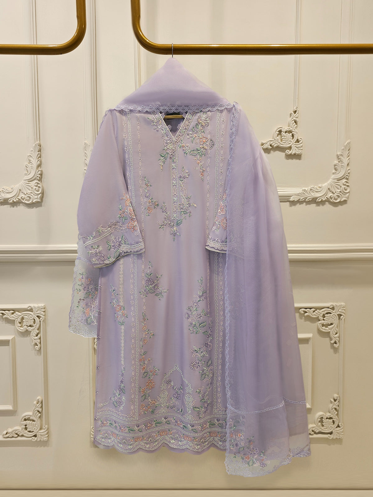 3 Piece - Pure Khaddi Silk Embroidered  Suit S114946