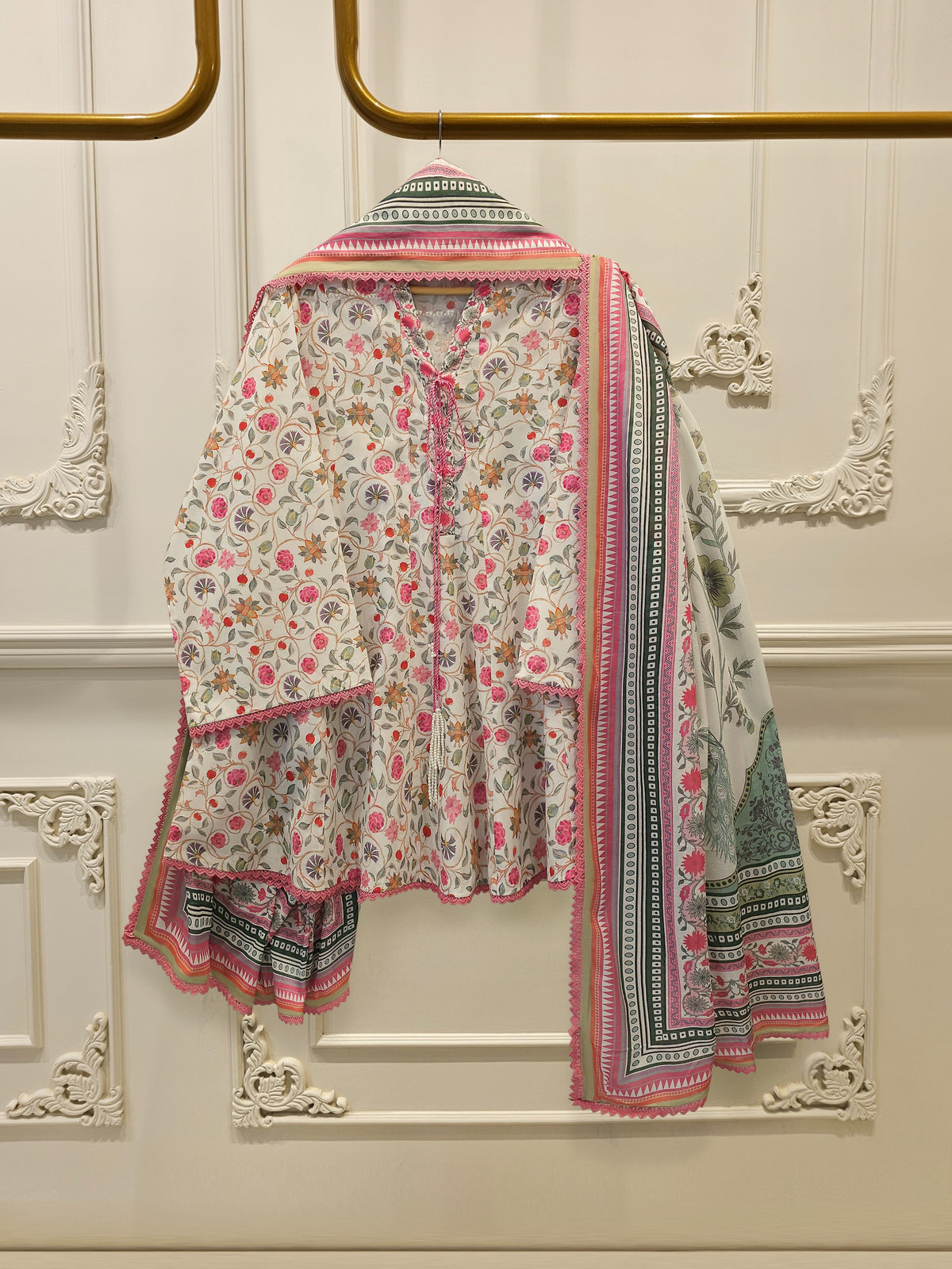 3 Piece - Digital Printed lawn Suit S115280