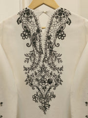 3 Piece - Pure Khaddi Silk Embroidered  Suit S115569